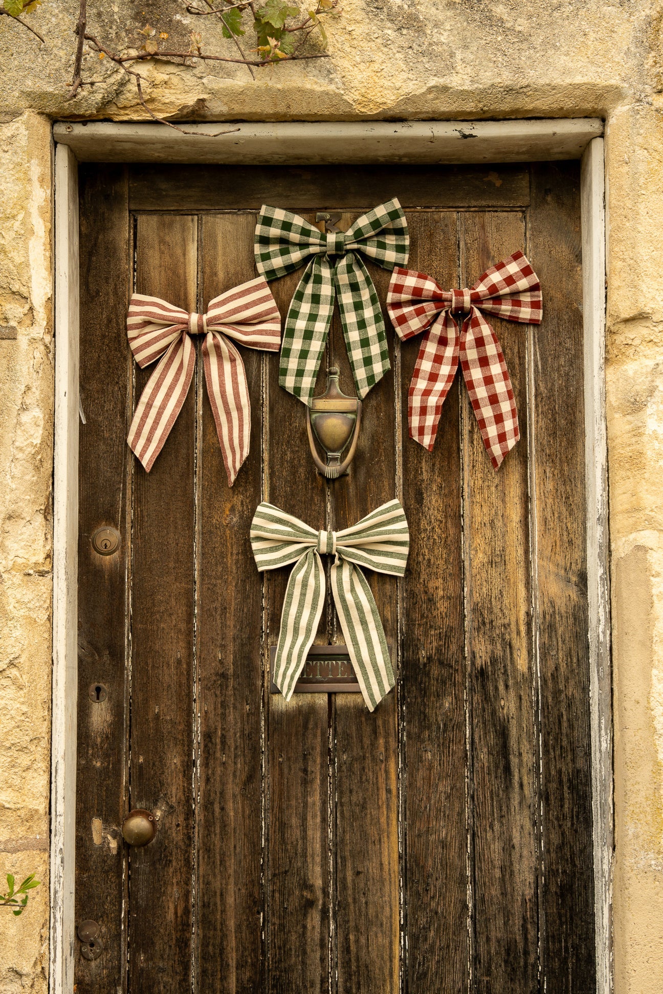 Small Gingham Bow - Winter Berry