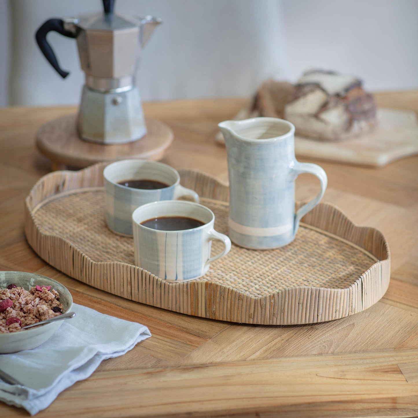 Farlow Oval Scalloped Tray