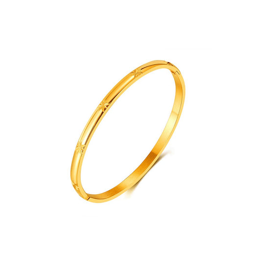Engraved Star Detail Bangle in Gold
