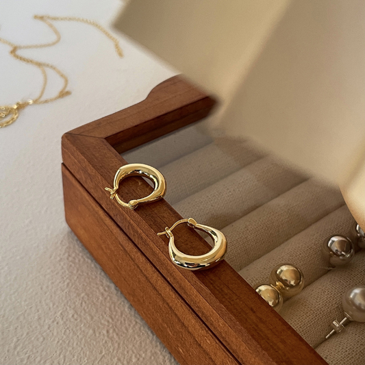 Chunky gold earrings