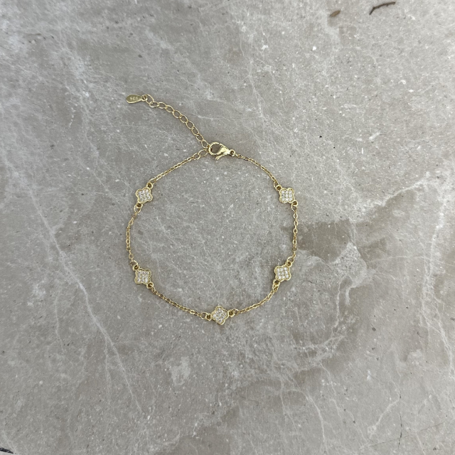 Five little flower bracelet in gold