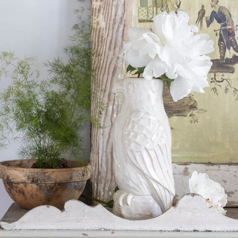 Polly Parrot vase