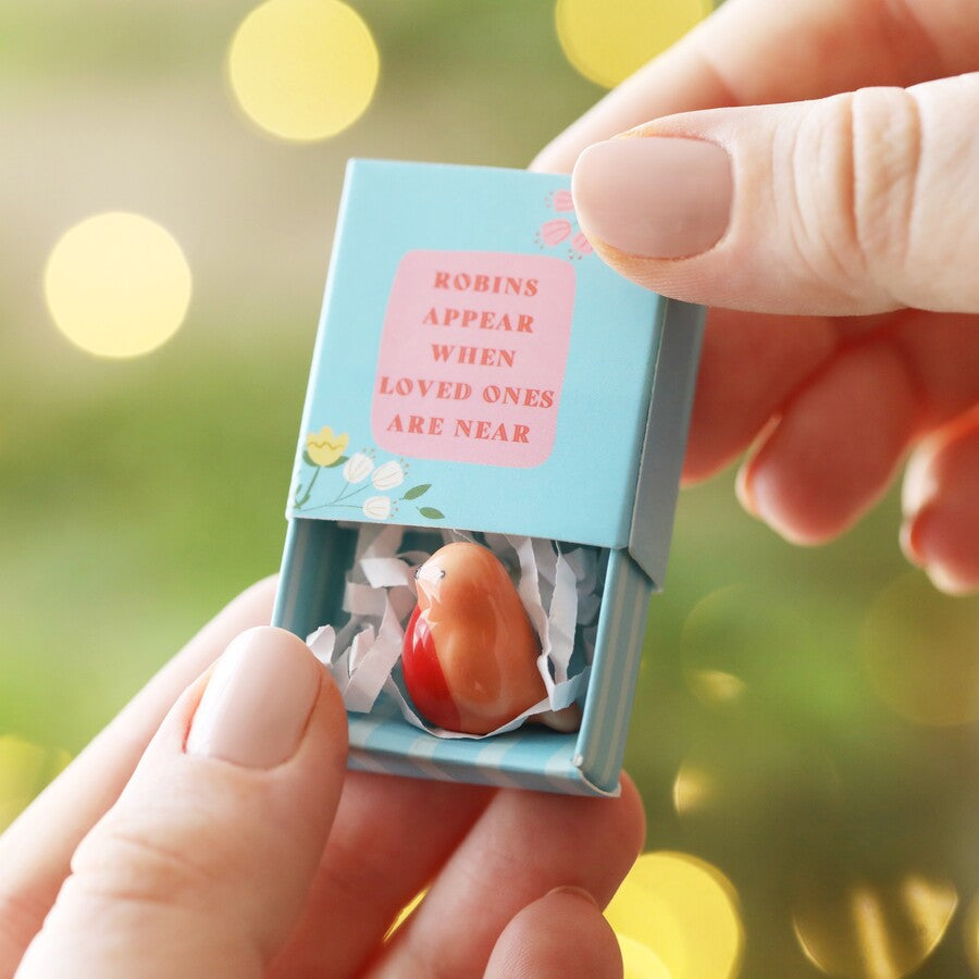 Matchbox ceramic robin